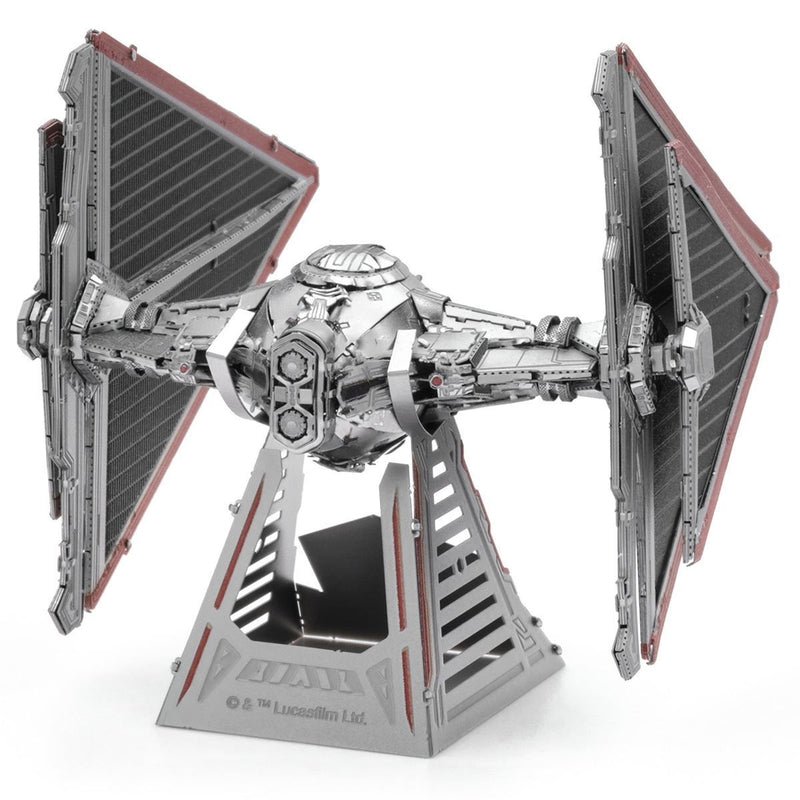 Metal Earth Metal Earth 3D Model Kit - Star Wars Sith Tie Fighter